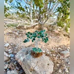 Green Aventurine Crystal Tree | Abundance • Luck • Heart Healing | Energy Decor